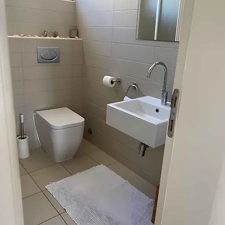 In 43528 * クレック